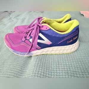 New balance shoes